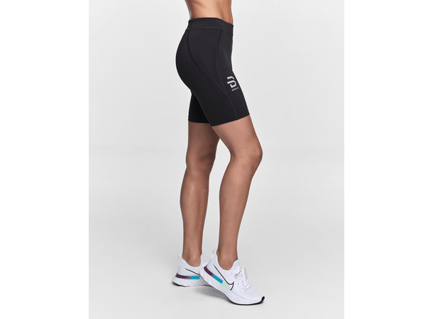Dæhlie Athlete Tights 7.5 Dame  XS Kort tights med god støtte - Black 