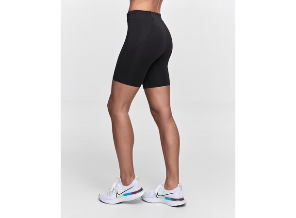 Dæhlie Athlete Tights 7.5 Dame  XS Kort tights med god støtte - Black 