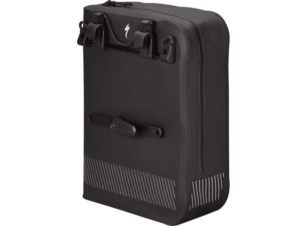 Specialized Tailwind Pannier Blk Left Den perfekte sykkelveske 