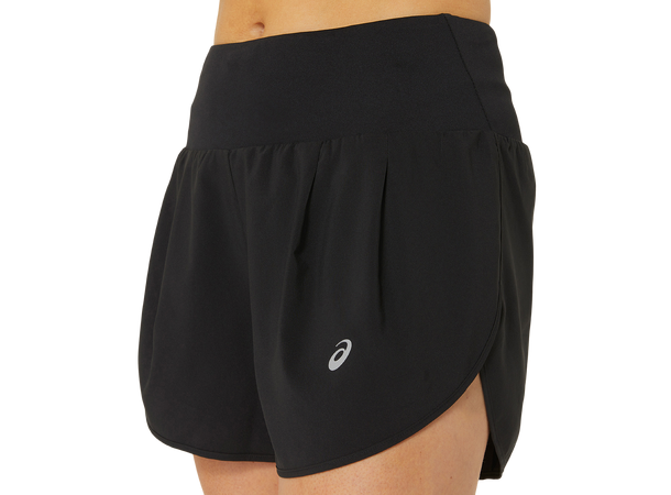 Asics W Shorts Road 3.5in L Lett og praktisk løpeshorts til dame 