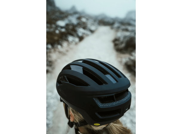 Sweet Fluxer Mips Hjelm L/XL Lett, ventilert og komfortabel, MBLCK 