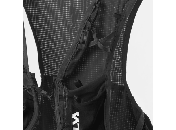 Silva Strive Fly Vest M Silvas nyeste innovasjon innen løpevest 