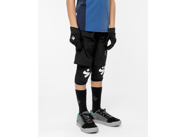 Sweet Junior Shorts Hunter 152 Sykkelshorts til barn Black 