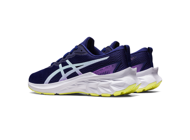 Asics Junior Løpesko Novablast 2 GS 35,5 Ikonisk løpesko til barn 