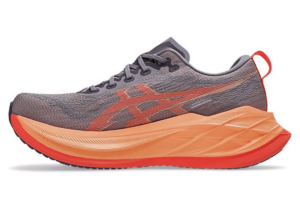 Asics Superblast 2 Løpesko 44 Fantastisk løpesko med god demping 