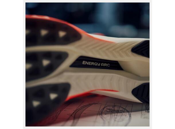New Balance FC SuperComp Elite v5 39 Konkurransesko med full karbonplate - UR 