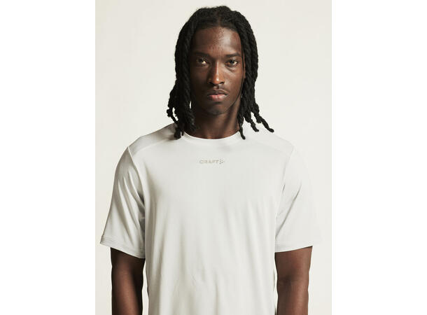 Craft M Trøye SS Adv Essence 2 XL Funksjonell trenings-t-skjorte - Cloud 
