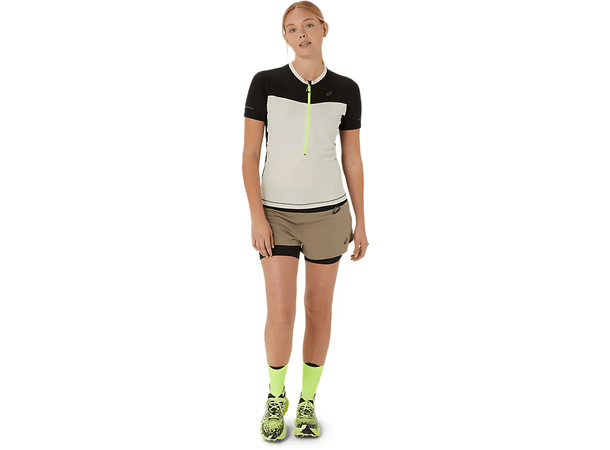 Asics Dame Fujitrail SS Topp XS OATMEAL/PERFORMANCE BLACK 