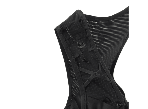 Silva Strive Fly Vest Rose XS Lett løpevest med smarte lommer 