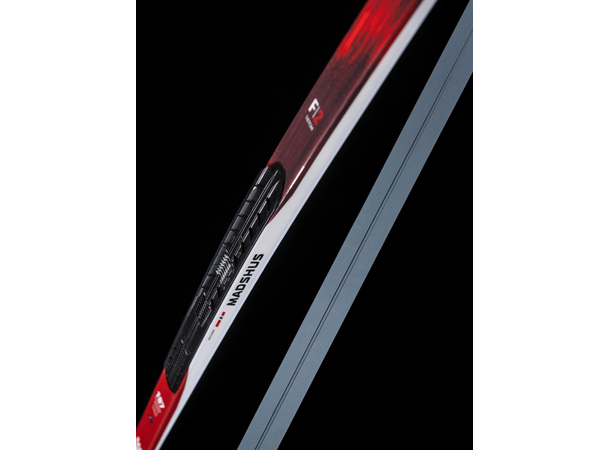 Madshus Skøyteski Redline F2 182 Toppracing skøyteski for faste snøforhol 