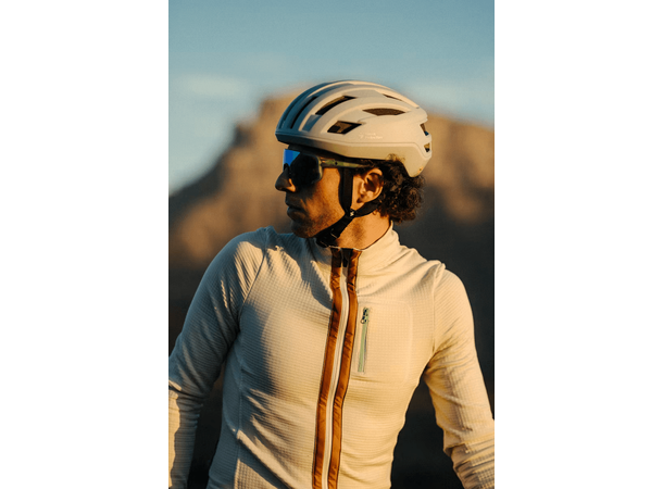 Sweet Fluxer Mips Hjelm L/XL Lett, ventilert og komfortabel, BRWHT 