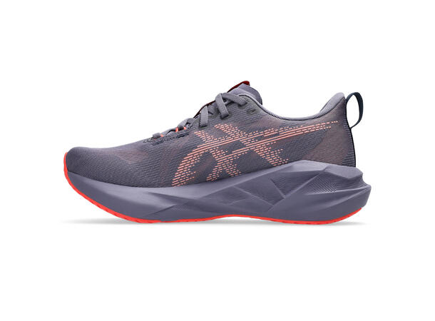 Asics Dame Løpesko Novablast 5 39,5 Fantastisk allround sko med god demping 
