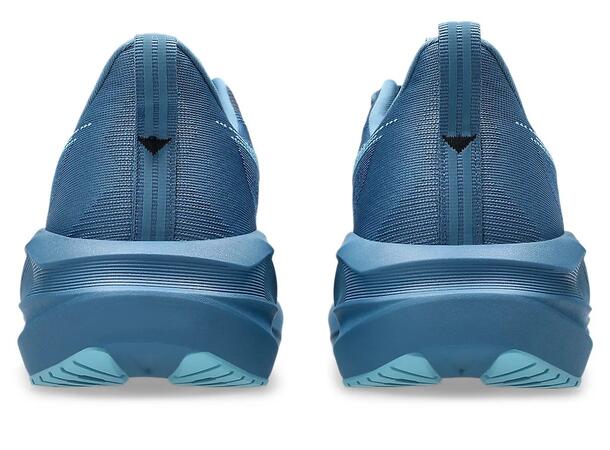 Asics Herre Løpesko Novablast 5 42,5 Allsidig allroundsko med god demping - W 