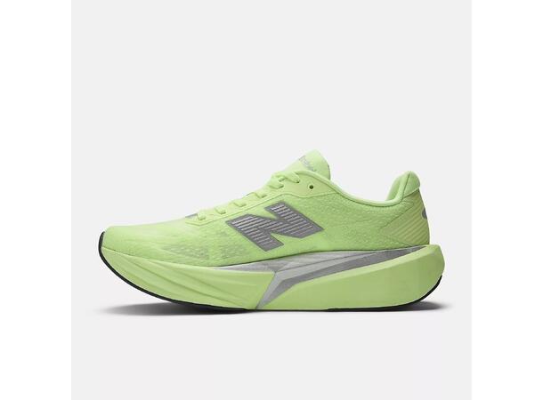 New Balance FuelCell Rebel v5 42,5 Lett og responsiv løpesko - MF 