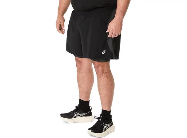 Asics Herre Shorts Road 2N1 5IN S Lett, fleksibel og pustende løpeshorts 