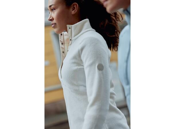 Johaug Genser Fusion Pile Henley S Varm, myk og konfortabel fleece - Tofu 