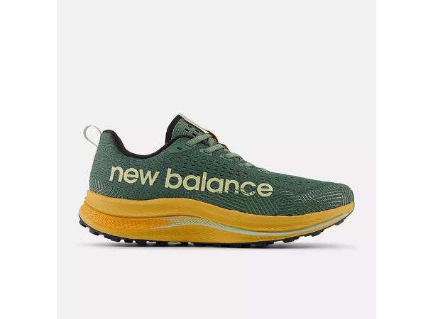 New Balance SuperComp Trail 42,5 Terrengløpesko med karbonplate M - DaJu 