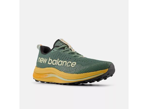 New Balance SuperComp Trail 42,5 Terrengløpesko med karbonplate M - DaJu 