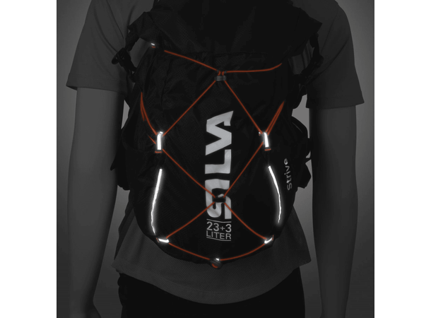 Silva Strive Mountain Pack 17+3 XS/S God lagringsplass til lengre turer 
