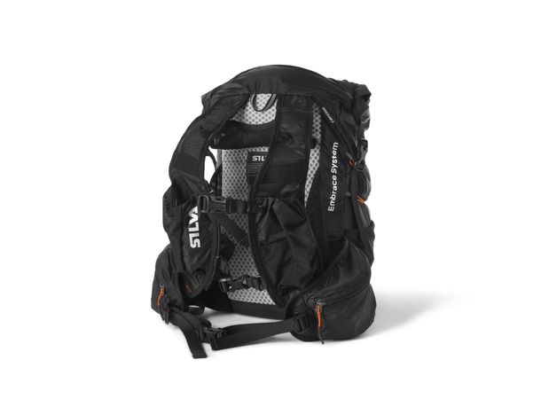 Silva Strive Mountain Pack 17+3 XS/S God lagringsplass til lengre turer 