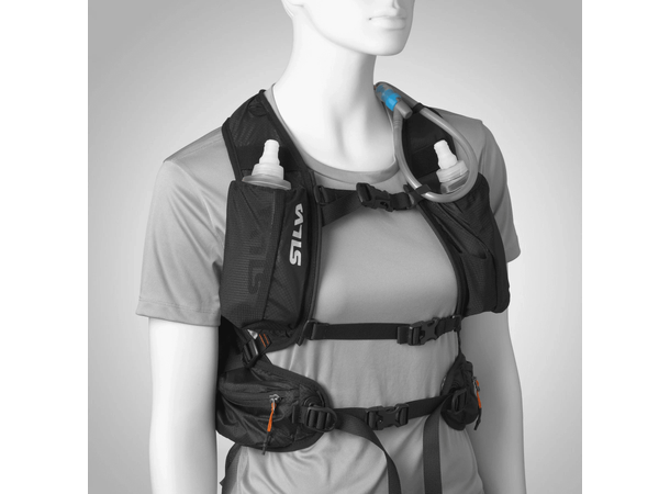 Silva Strive Mountain Pack 17+3 XS/S God lagringsplass til lengre turer 